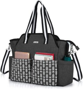 Tote Bags: A Functional Fashion Statement