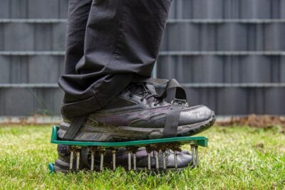 Aerator-shoes-for-lawns