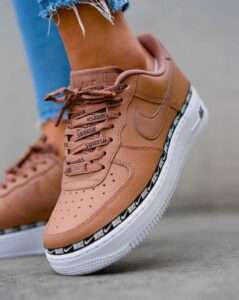 women's-nike-brown-shoes