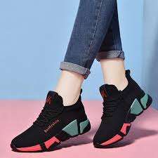 womens-black-running-shoes