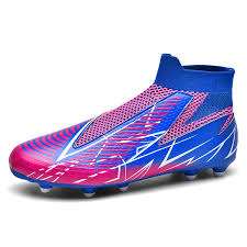 women's-indoor-football-shoes